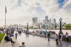 Computer simulation measures population exposure to air pollution in London