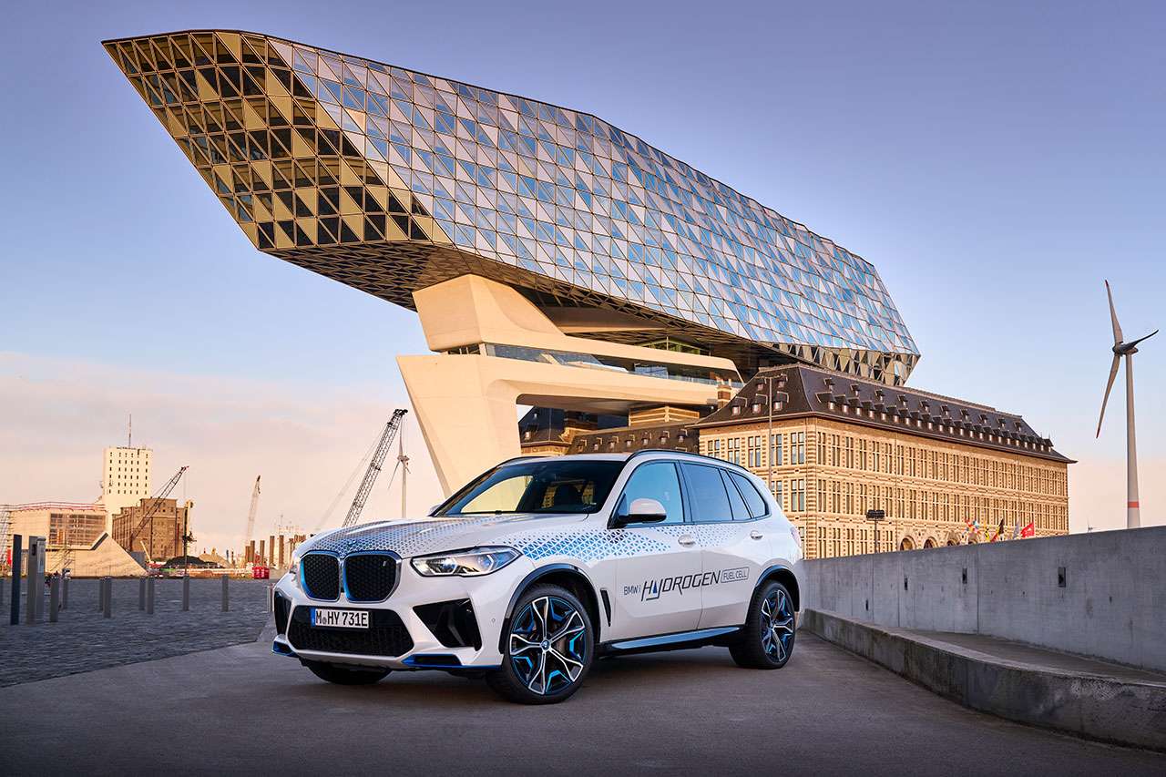 Balance of power: Is green hydrogen the missing link in pollution-free fuels?