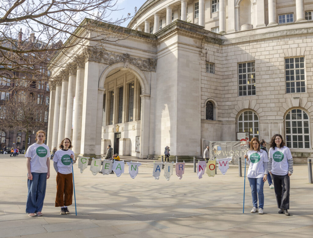 Mums for Lungs call for air quality action in Manchester