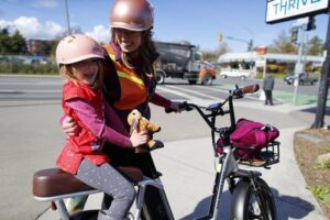 E-bike incentive programme reduced car travel by up to 40% per week