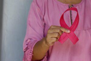 Air pollution linked to increased risk of breast cancer