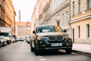 SUV sales pose growing health threat, experts warn