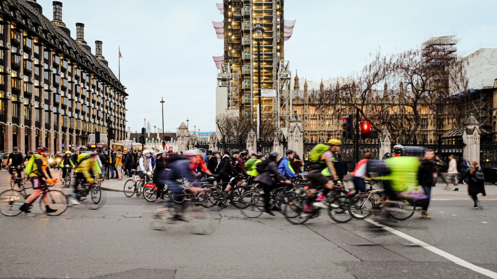 Post-pandemic cycling boom shows safety in numbers 