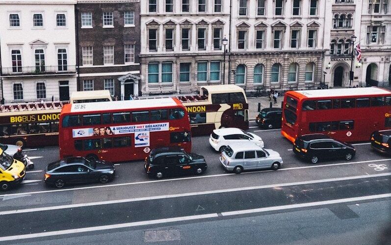 London back in breach of legal air pollution limits